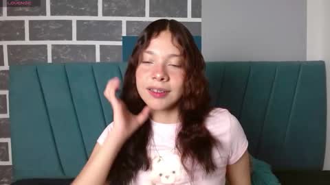 sweet_kitty_05 online show from 5, 3, 2026