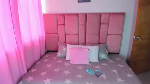 Kathe and Scarlett online show from 31, 1, 2025