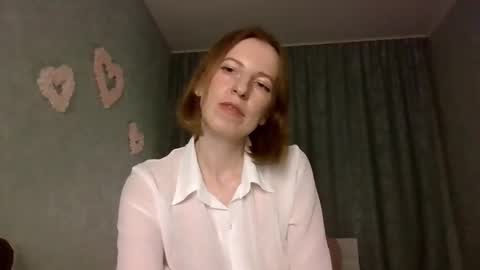 Snapshot of sweet_lilbunny chatting on 21, 9, 2025 sweet_lilbunny online show from 21, 9, 2025