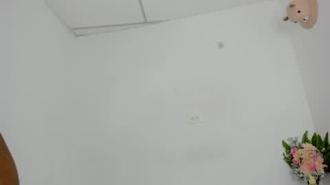 sweet_litle online show from 13, 5, 2026