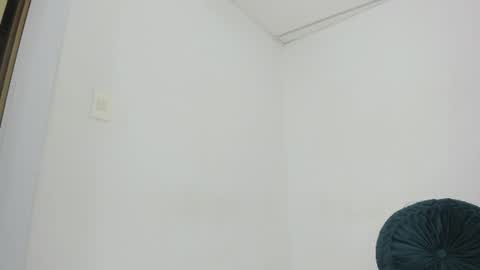 sweet_litle online show from 13, 6, 2026