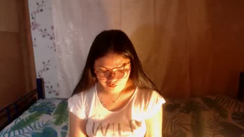 Snapshot of sweet_loverxxx chatting on 31, 10, 2025 Dimple online show from 31, 10, 2025