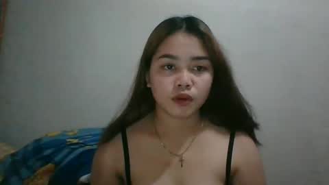 Snapshot of sweet_mae28xx chatting on 12, 12, 2024 sweet_mae28xx online show from 12, 12, 2024