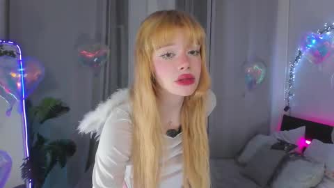 Snapshot of sweet_melissa133 chatting on 9, 2, 2026 Melissa. Join me on Fansly link in social medias online show from 9, 2, 2026