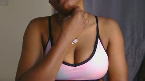 Queen debby online show from 11, 3, 2026