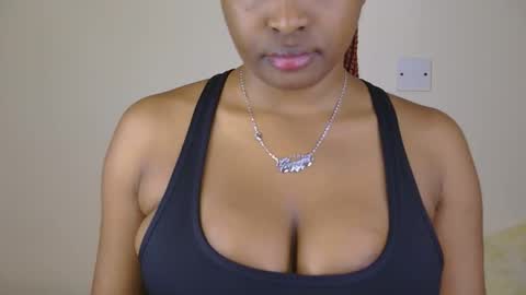 Queen debby online show from 18, 3, 2026