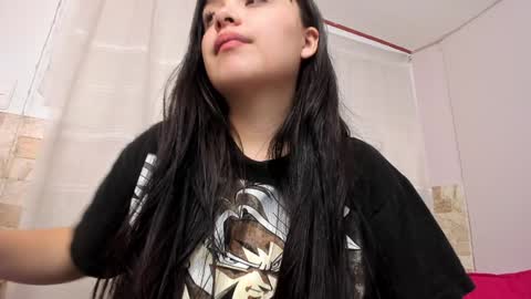 Snapshot of sweet_miiaa chatting on 12, 12, 2024 Mia Johns online show from 12, 12, 2024