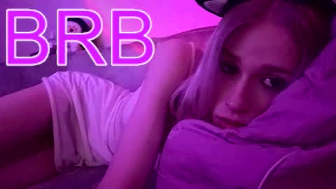 sweet_mol1y online show from 5, 11, 2025