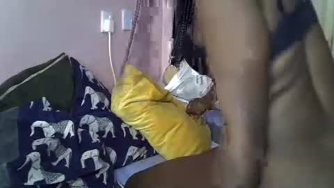 Snapshot of sweet_monalisa93 chatting on 3, 10, 2025 Lisa online show from 3, 10, 2025