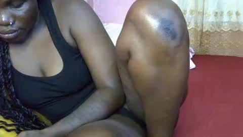 Snapshot of sweet_monalisa93 chatting on 11, 11, 2025 Lisa online show from 11, 11, 2025