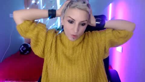 sweet_n_strong online show from 9, 11, 2025