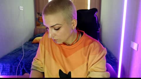 Snapshot of sweet_n_strong chatting on 6, 5, 2026 sweet_n_strong online show from 6, 5, 2026
