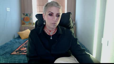 sweet_n_strong online show from 15, 6, 2026