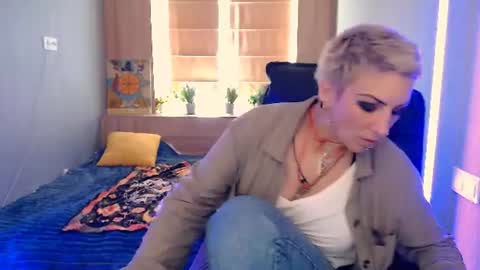 sweet_n_strong online show from 24, 6, 2026