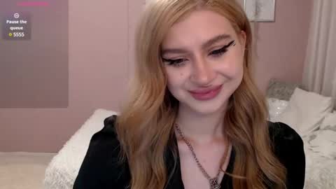 sweet_nicole_333 online show from 7, 3, 2025