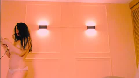 Snapshot of sweet_of_venus chatting on 30, 6, 2026 My name is Catalina. Please say hello I like to chat with you. If you have requests please use tip online show from 30, 6, 2026