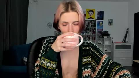 Snapshot of sweet_peach__ chatting on 5, 3, 2026 kira online show from 5, 3, 2026