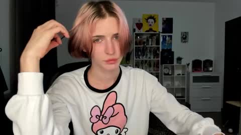 Snapshot of sweet_peach__ chatting on 11, 3, 2026 kira online show from 11, 3, 2026