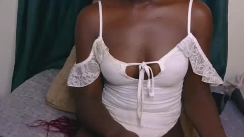 Snapshot of sweet_peachiee chatting on 16, 3, 2026 sweet peachy online show from 16, 3, 2026