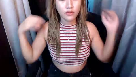 Snapshot of sweet_pee1 chatting on 7, 3, 2025 Jane online show from 7, 3, 2025