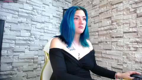  LAUREN  online show from 13, 2, 2025