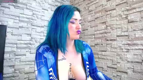  LAUREN  online show from 20, 2, 2025