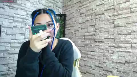  LAUREN  online show from 7, 3, 2025