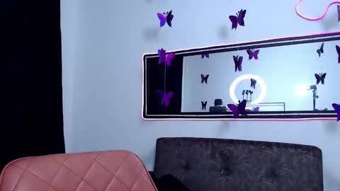 sweet_poison_666 online show from 4, 12, 2025