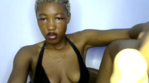 Snapshot of sweet_pussy04 chatting on 8, 7, 2026 sweet girl online show from 8, 7, 2026