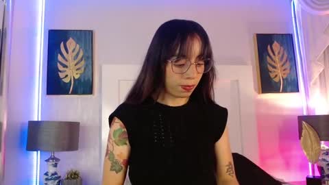 Snapshot of sweet_rabbitss chatting on 24, 9, 2025 online show from 24, 9, 2025