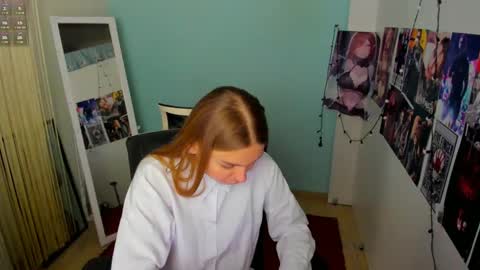 Snapshot of sweet_sabriina chatting on 3, 3, 2025 Sabina online show from 3, 3, 2025