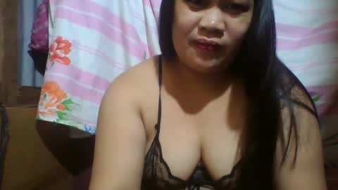sweet_shafarah online show from 24, 2, 2025