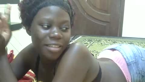Snapshot of sweet_sharon01 chatting on 13, 10, 2025 Sharon online show from 13, 10, 2025