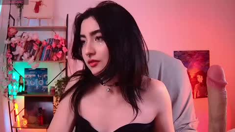  Shena  online show from 18, 5, 2026
