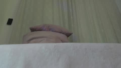 Snapshot of sweet_skiinny chatting on 30, 6, 2026 Adeline online show from 30, 6, 2026