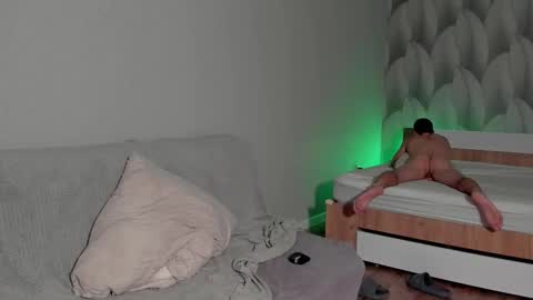 sweet_smith8 online show from 18, 10, 2025