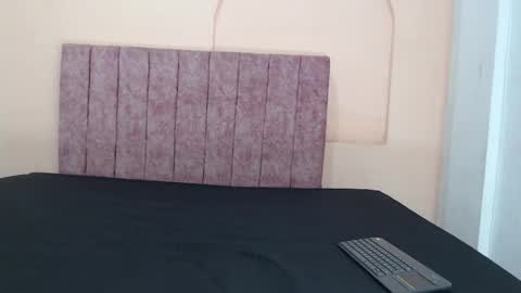 sweet_sofi20 online show from 2, 4, 2026