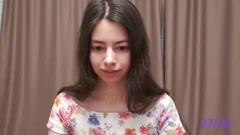 Snapshot of sweet_sweet_angel chatting on 27, 2, 2025 Angel online show from 27, 2, 2025