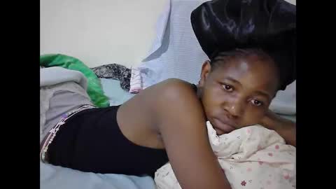 Snapshot of sweet_tattiana chatting on 11, 11, 2025 Tatty online show from 11, 11, 2025