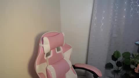 Trisha online show from 8, 2, 2026