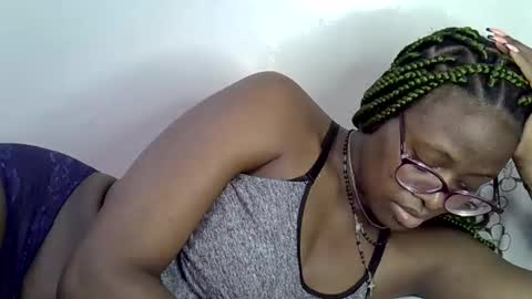 sweet_zarah online show from 7, 5, 2026
