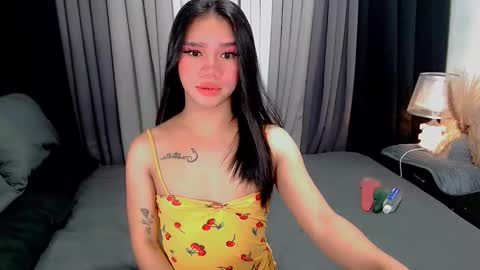 Snapshot of sweet_zoey12 chatting on 17, 1, 2026 bea takashi online show from 17, 1, 2026