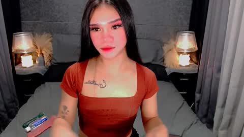 Snapshot of sweet_zoey12 chatting on 5, 2, 2026 bea takashi online show from 5, 2, 2026