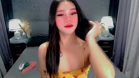 Snapshot of sweet_zoey12 chatting on 10, 2, 2026 bea takashi online show from 10, 2, 2026