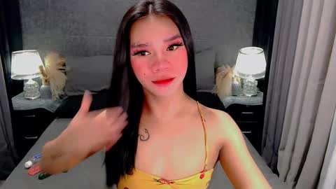 Snapshot of sweet_zoey12 chatting on 9, 3, 2026 bea takashi online show from 9, 3, 2026