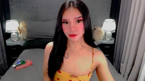 Snapshot of sweet_zoey12 chatting on 13, 3, 2026 bea takashi online show from 13, 3, 2026