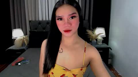 Snapshot of sweet_zoey12 chatting on 21, 3, 2026 bea takashi online show from 21, 3, 2026