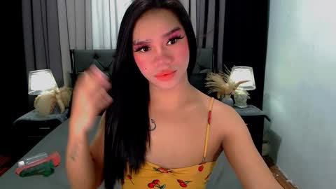 Snapshot of sweet_zoey12 chatting on 24, 3, 2026 bea takashi online show from 24, 3, 2026