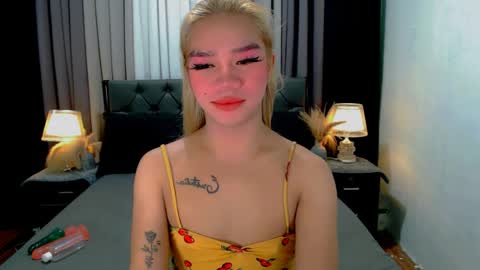 Snapshot of sweet_zoey12 chatting on 6, 4, 2026 bea takashi online show from 6, 4, 2026