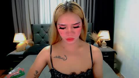 bea takashi  online show from 11, 5, 2026